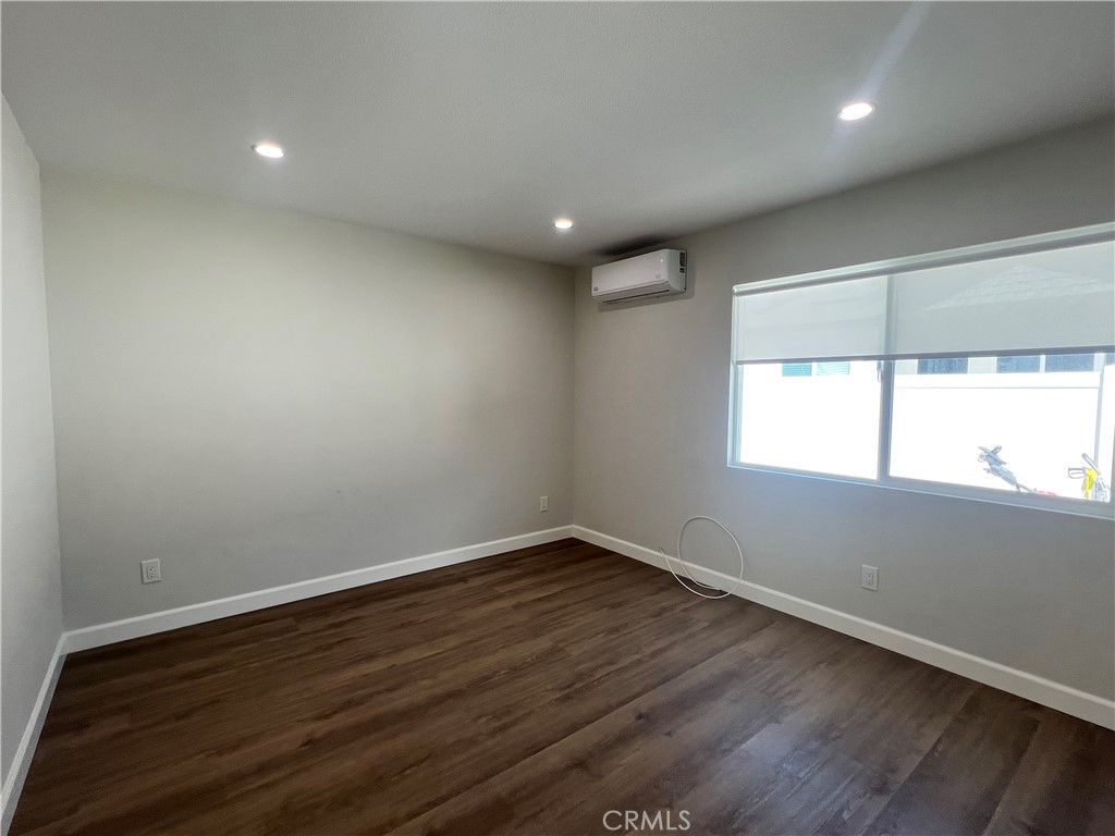 15785 Stanbrook Drive Property Photo 10