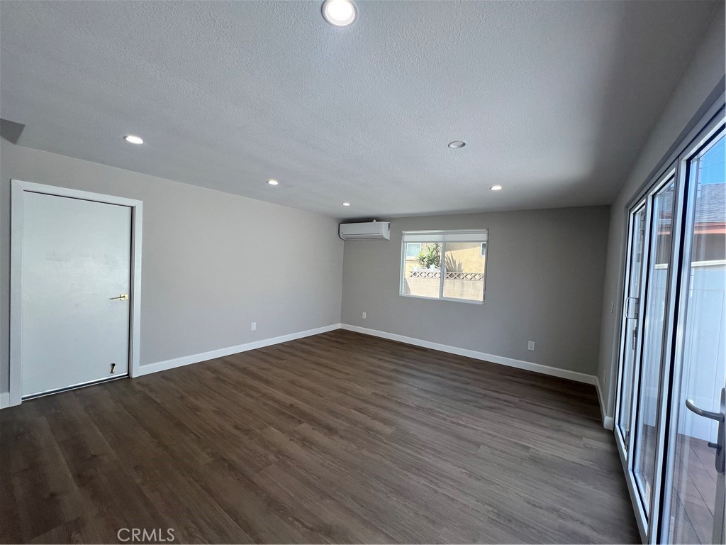 15785 Stanbrook Drive Property Photo 15