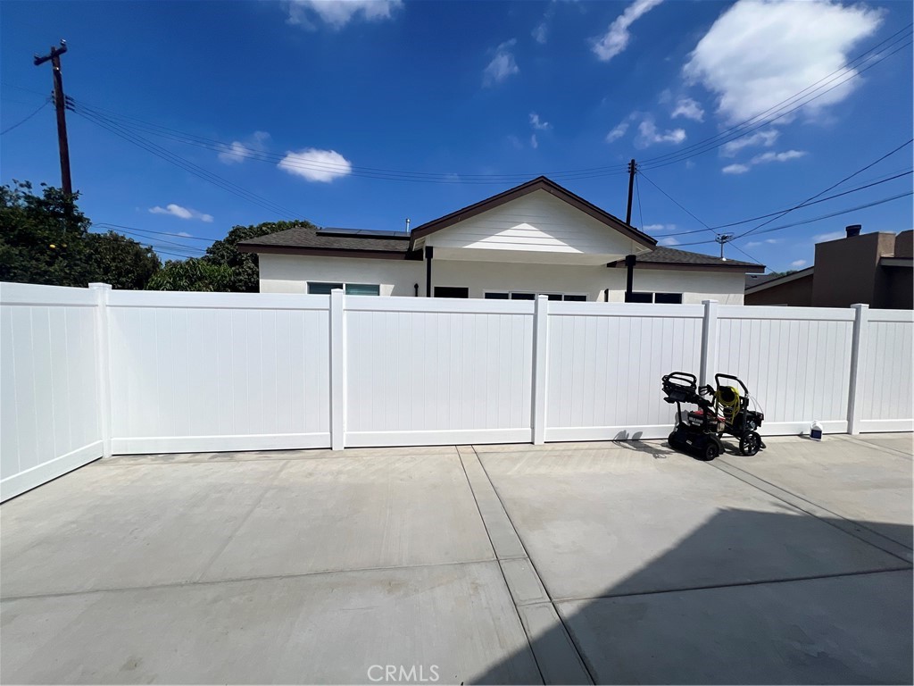 15785 Stanbrook Drive Property Photo 22