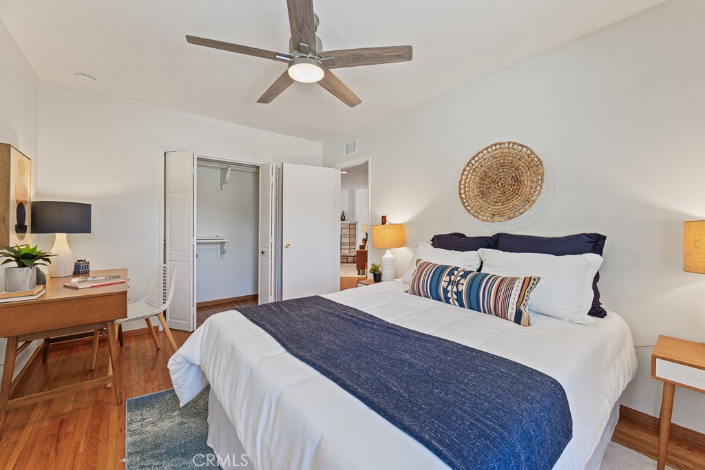 868 Stevely Property Photo 32