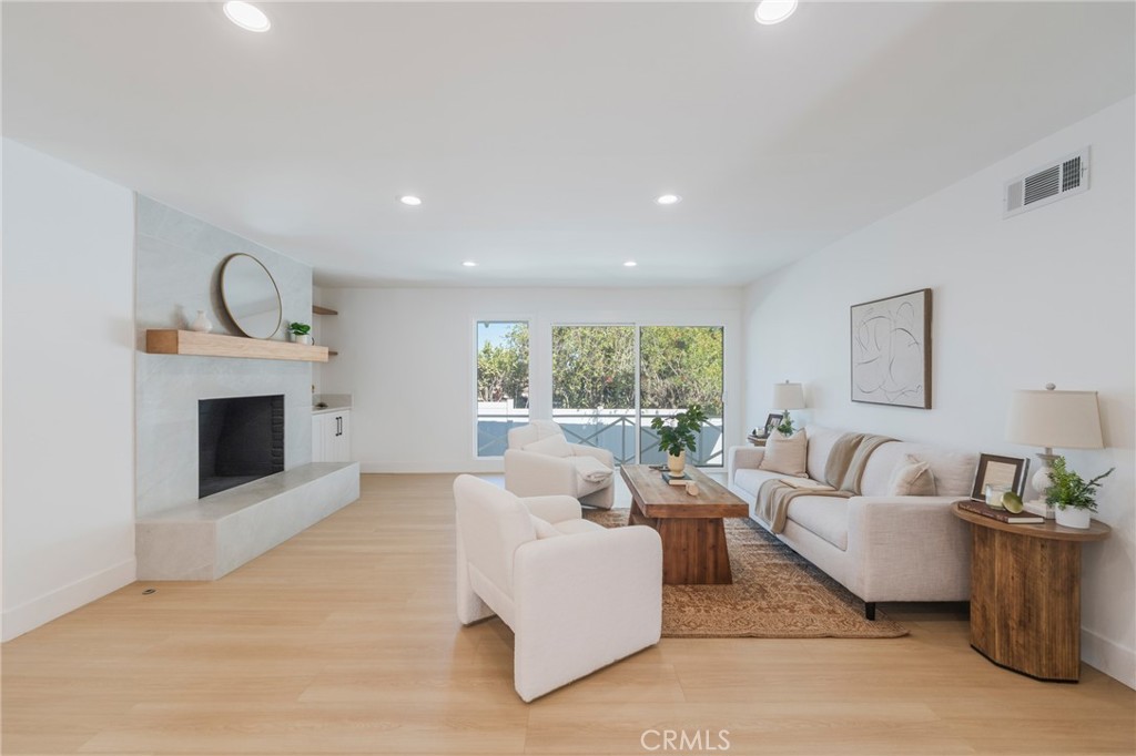 30 Santa Bella Rd Property Photo 4