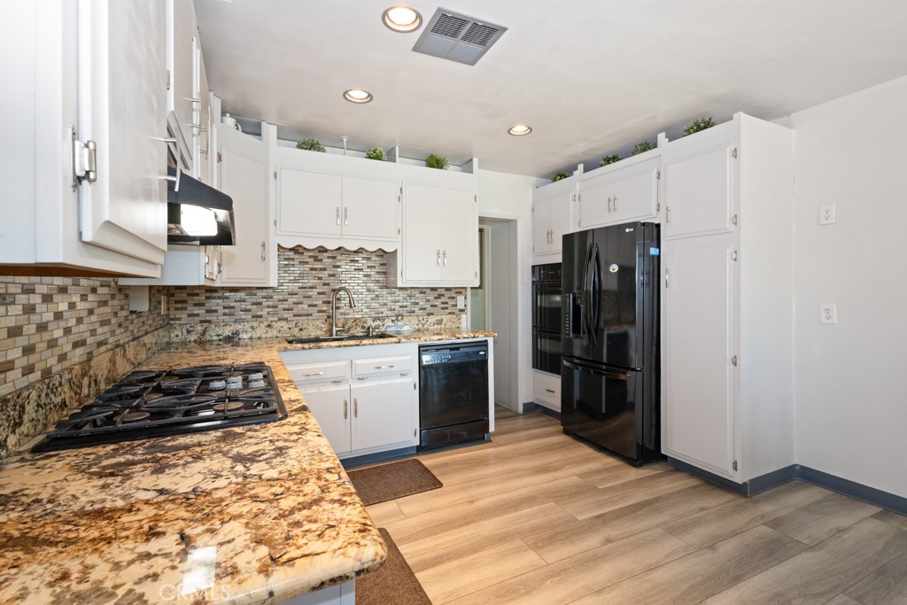 11876 Lesser Property Photo 18