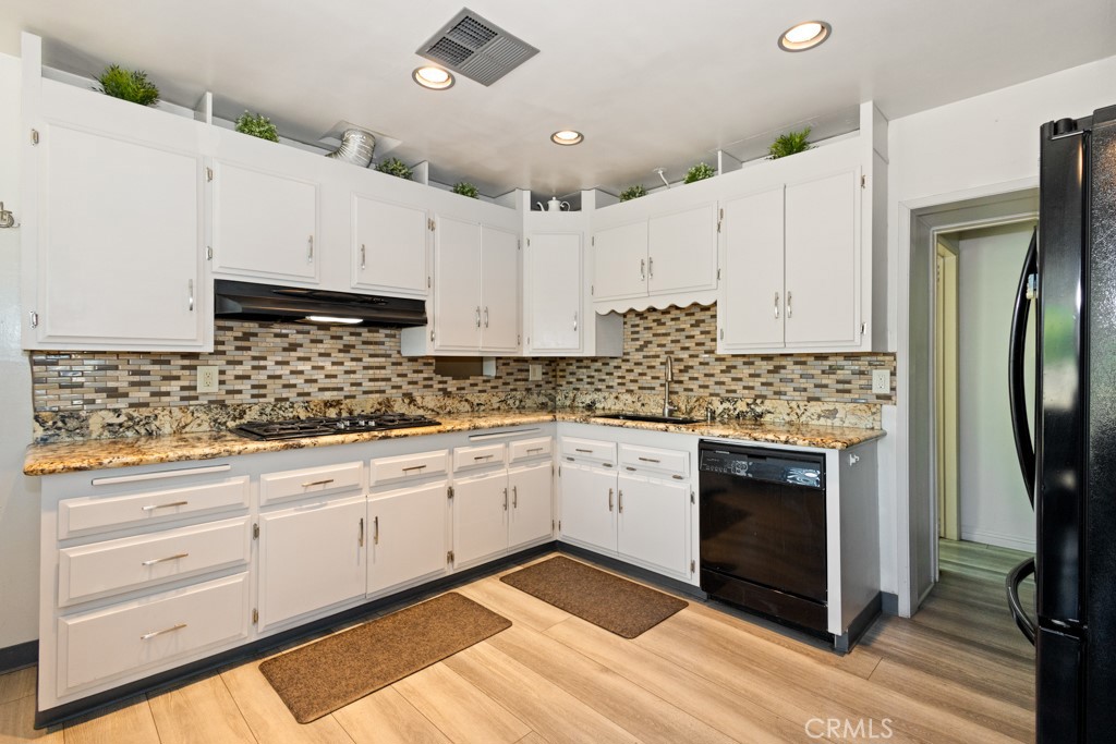 11876 Lesser Property Photo 19