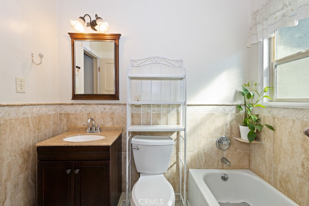 11876 Lesser Property Photo 33