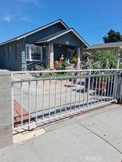 15122 San Jose Avenue Property Photo 4