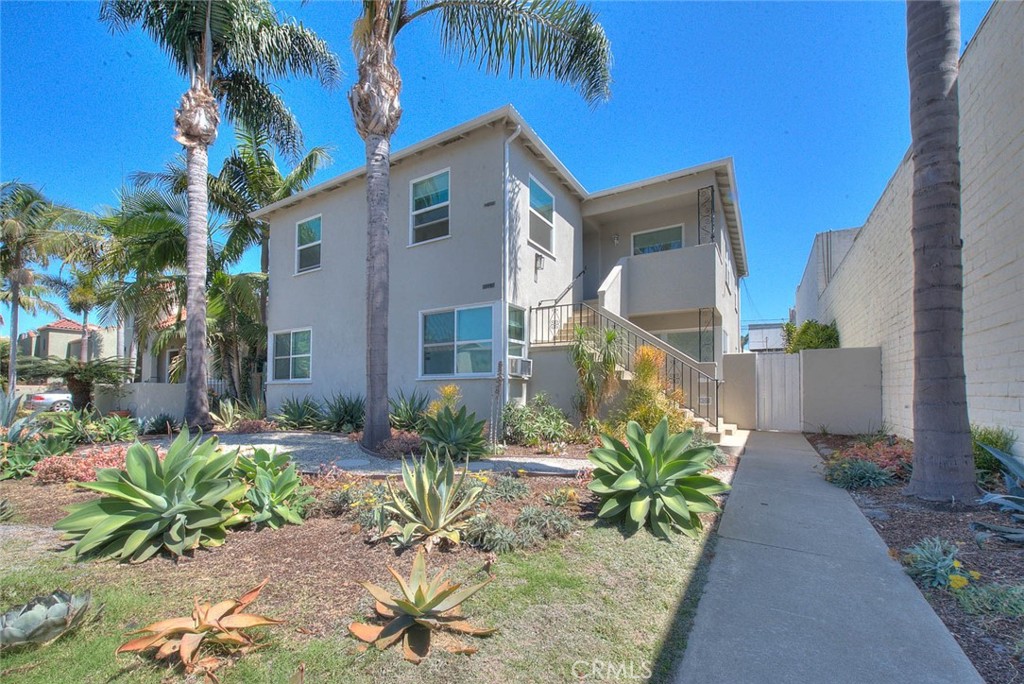 230 Mira Mar Avenue A Property Photo 3