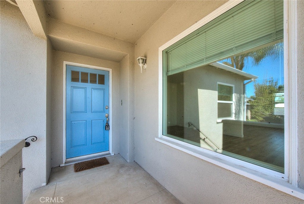 230 Mira Mar Avenue A Property Photo 4