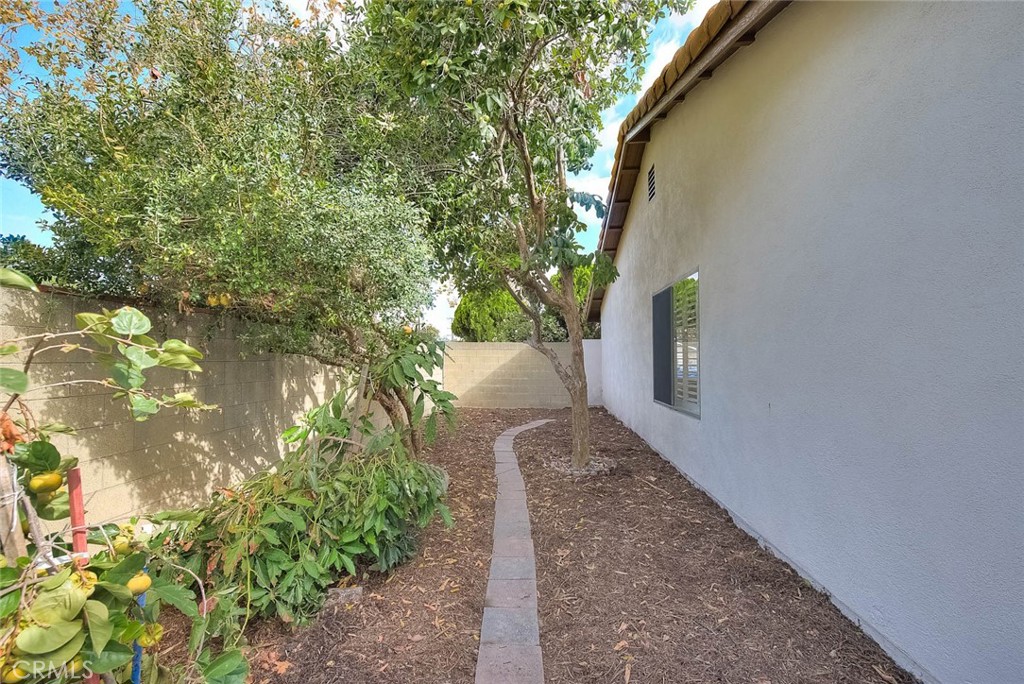 10702 Andy Property Photo 24