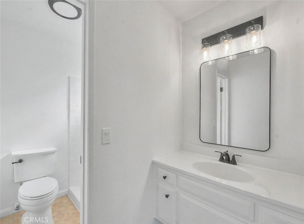 10702 Andy Property Photo 25