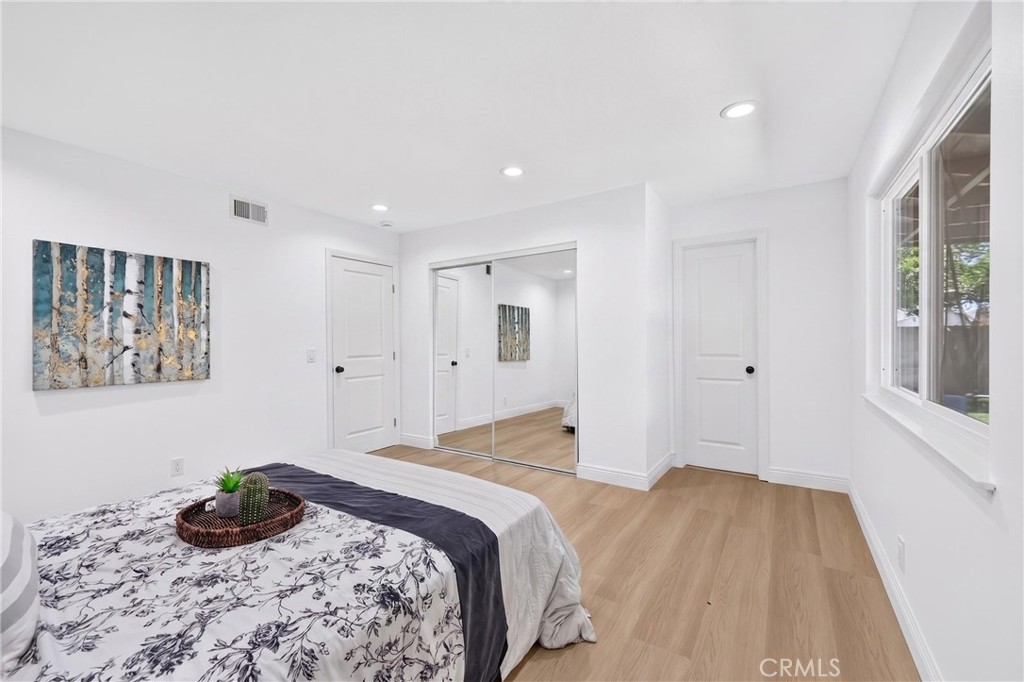 12412 Viarna Property Photo 20