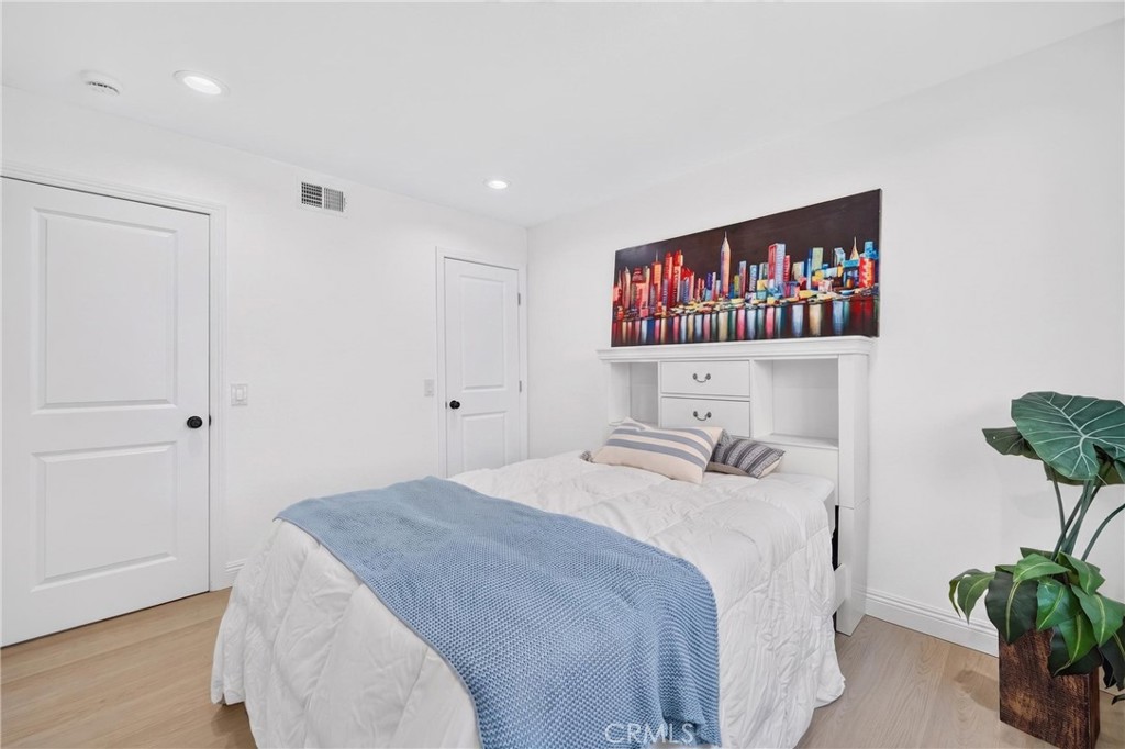 12412 Viarna Property Photo 24