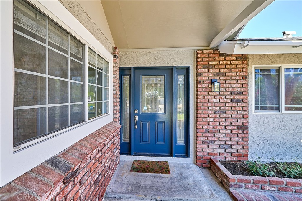 18315 Alfred Avenue Property Photo 2