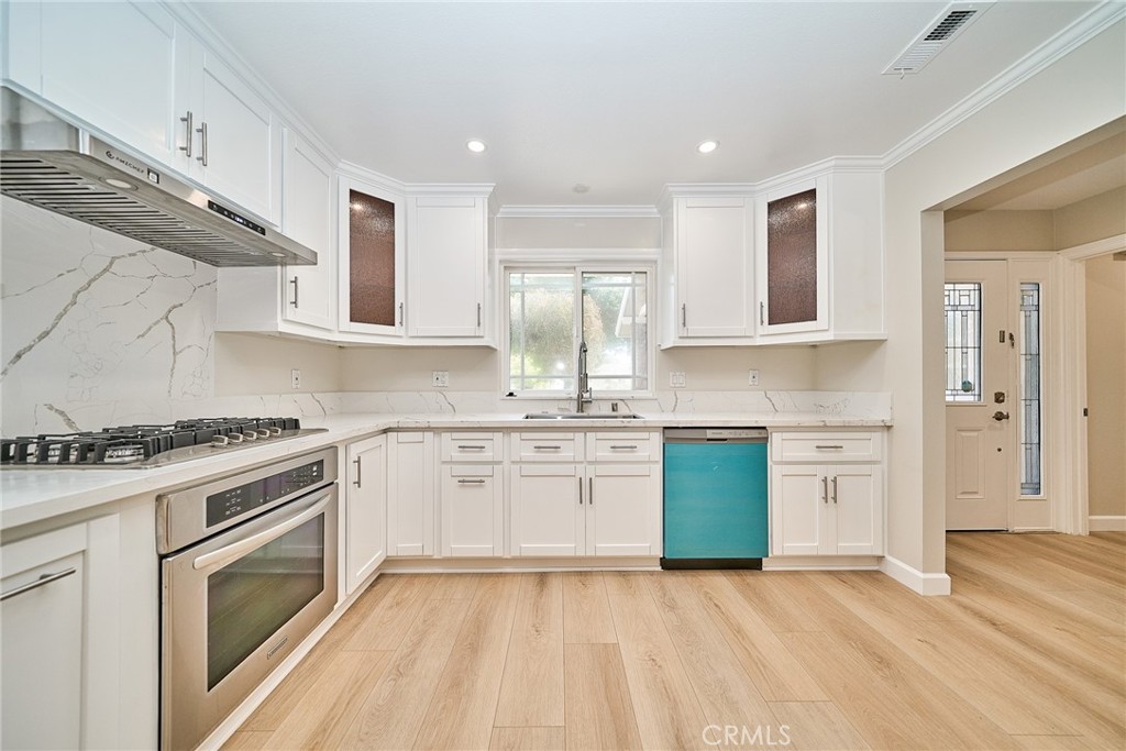 18315 Alfred Avenue Property Photo 7