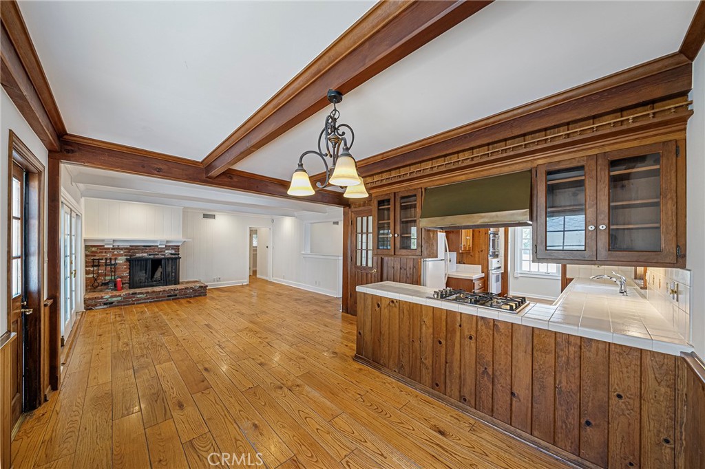 5436 Crebs Property Photo 18