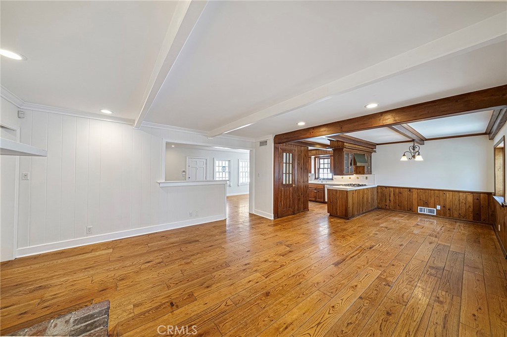 5436 Crebs Property Photo 22