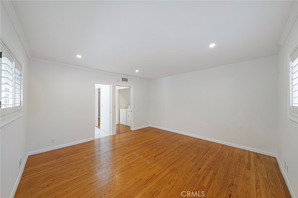 5436 Crebs Property Photo 24