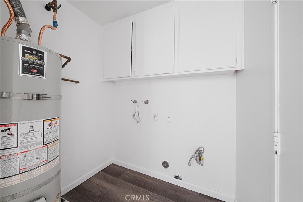 2413 Mira Monte Court Property Photo 26