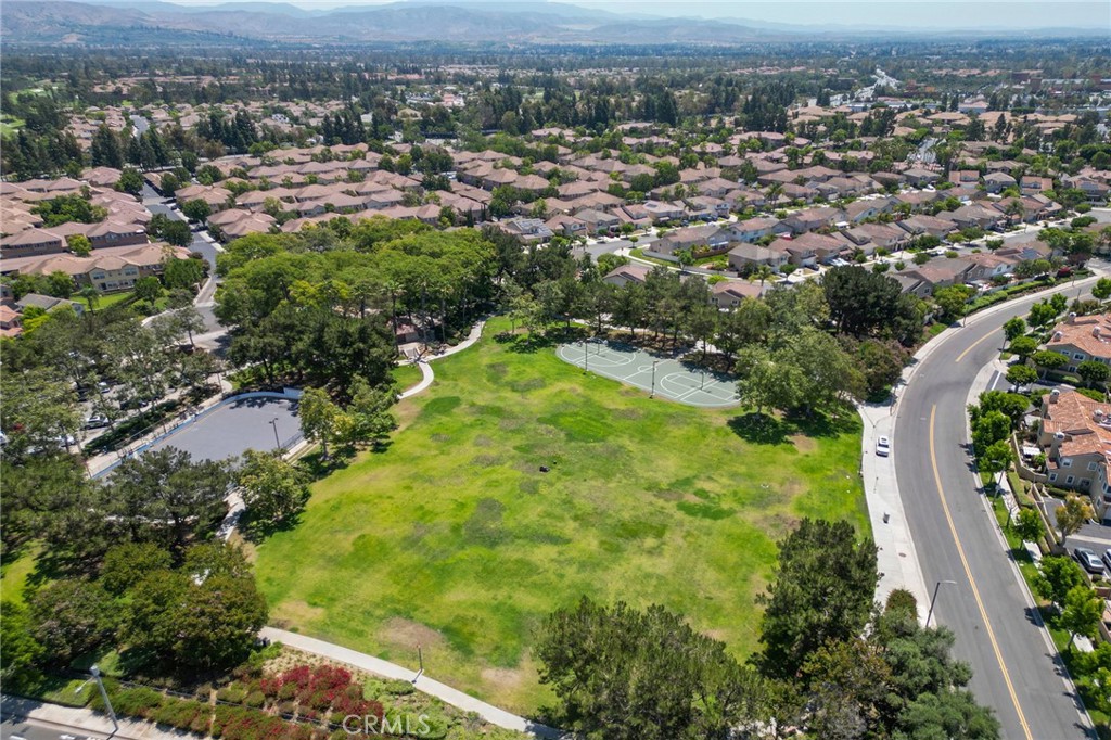 2413 Mira Monte Court Property Photo 34