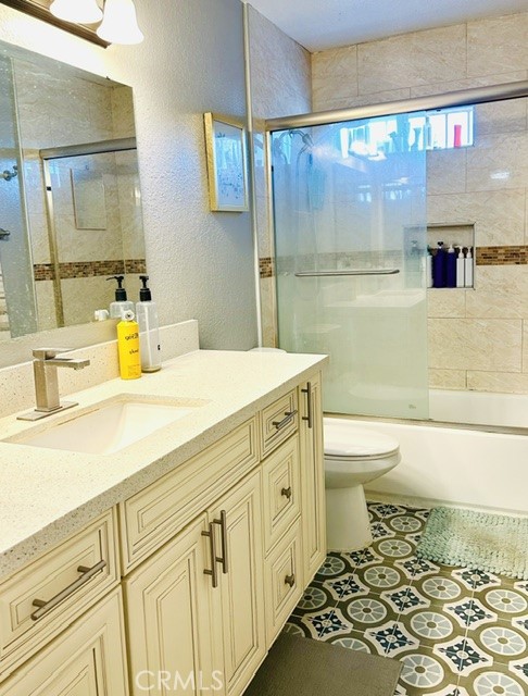 11711 Magnolia D Property Photo 11
