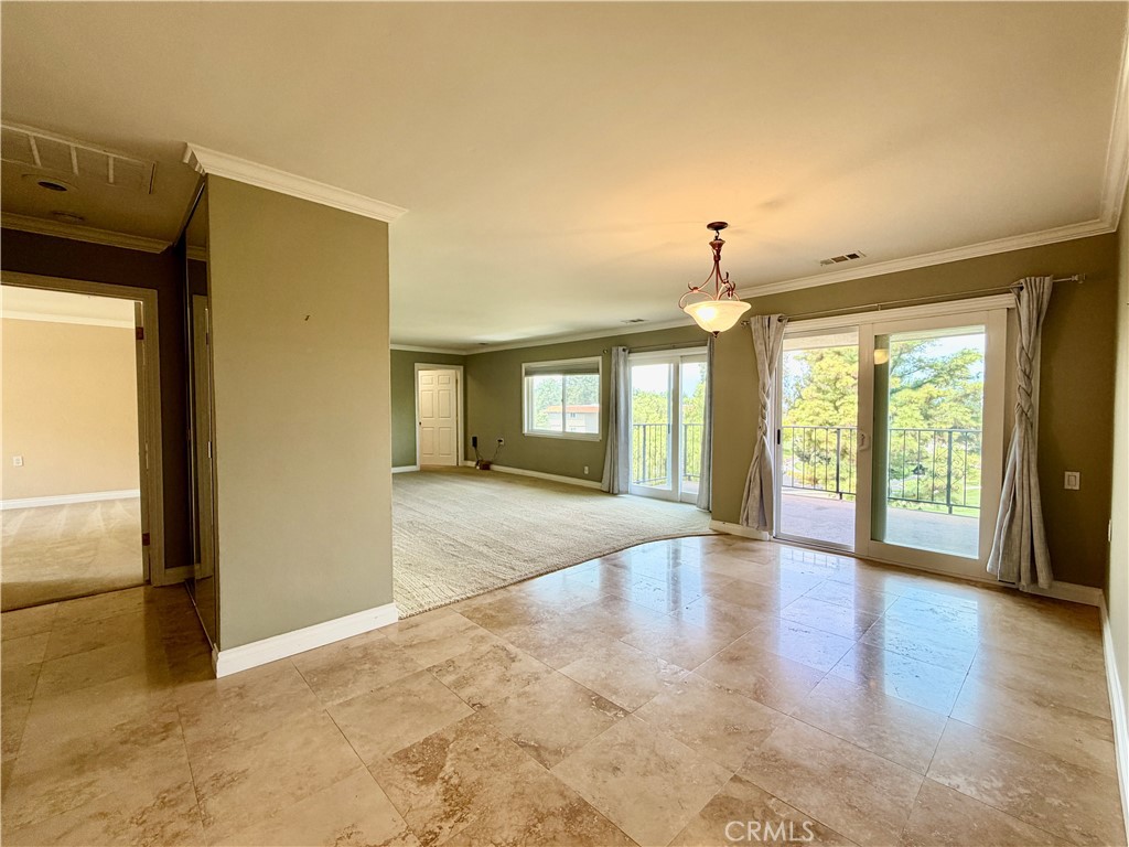 2385 Via Mariposa W 3c Property Photo 14