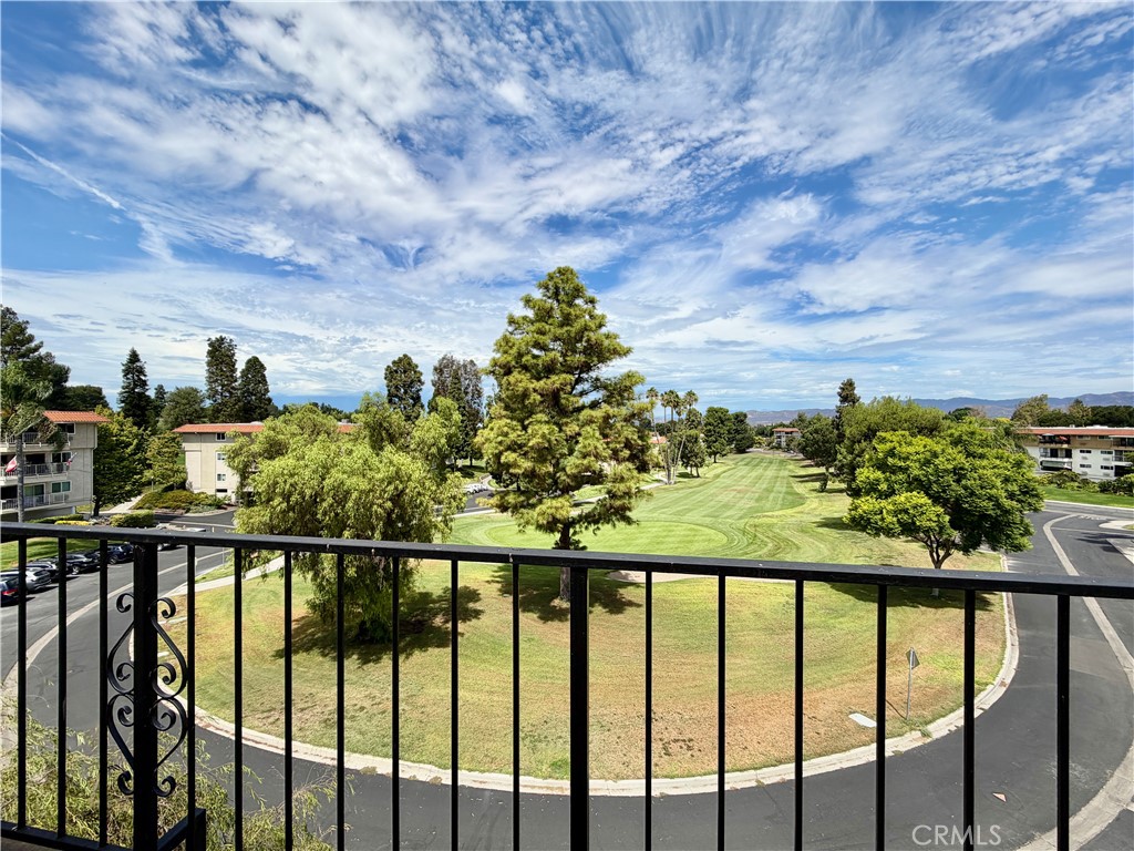 2385 Via Mariposa W 3c Property Photo 27