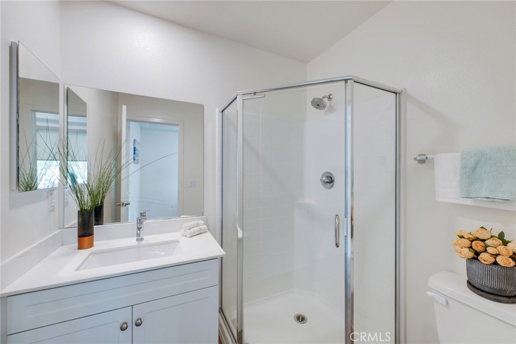 17614 Garden House Property Photo 15