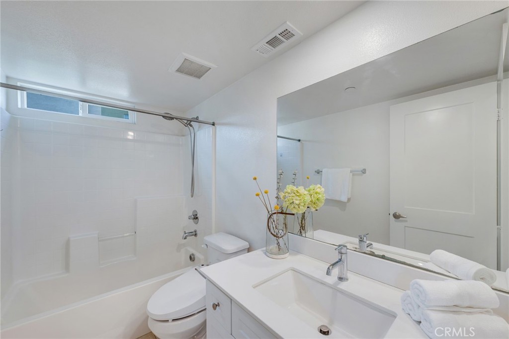 17614 Garden House Property Photo 22