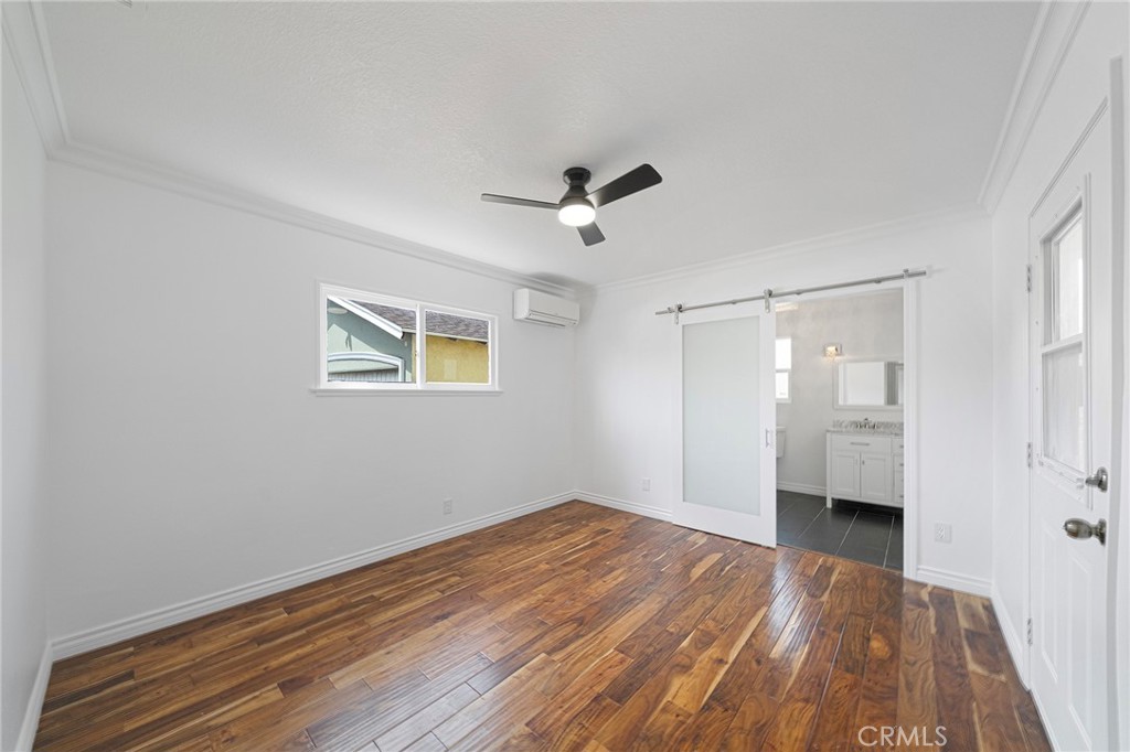 901 W Autumn Property Photo 23