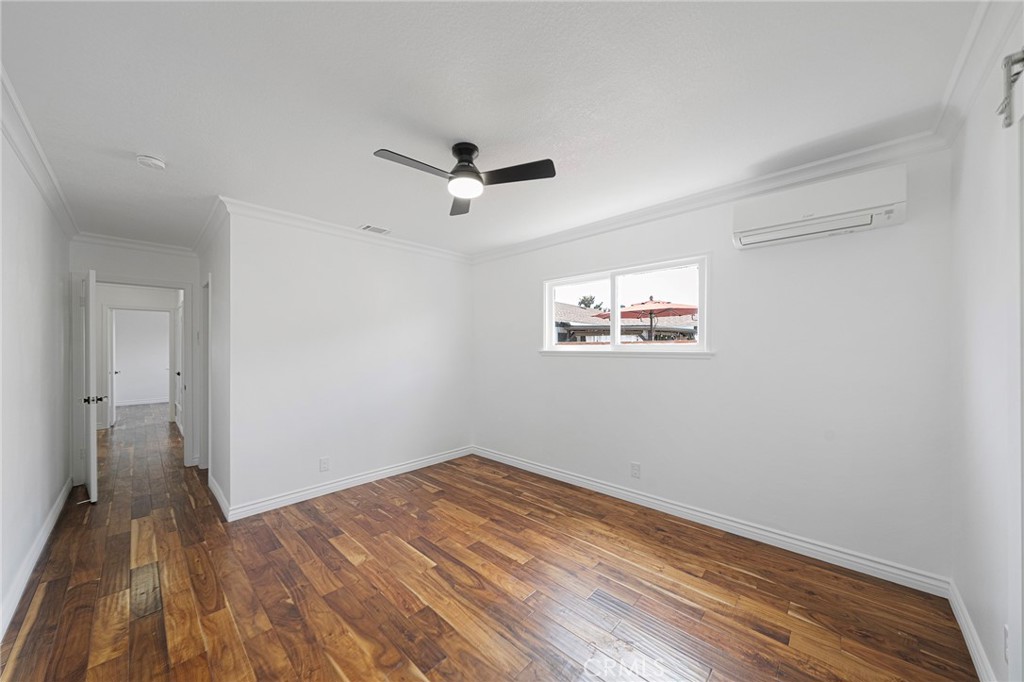 901 W Autumn Property Photo 24