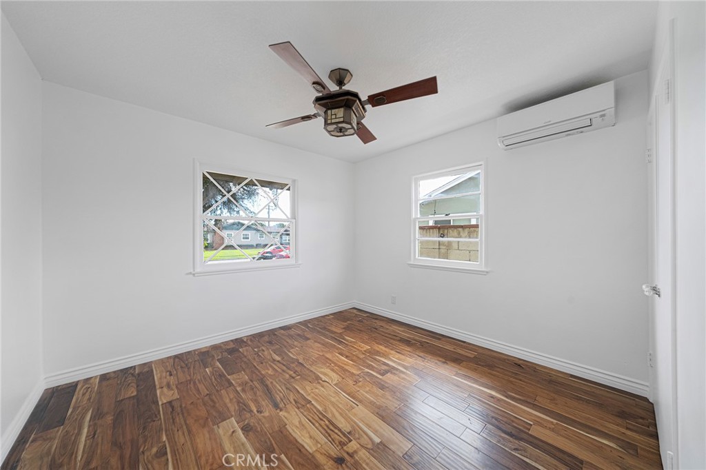 901 W Autumn Property Photo 29