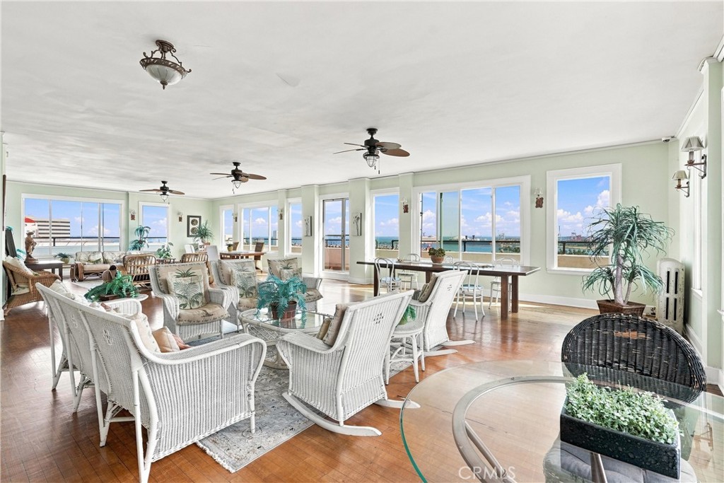 360 W Ocean Blvd 407 Property Photo 20