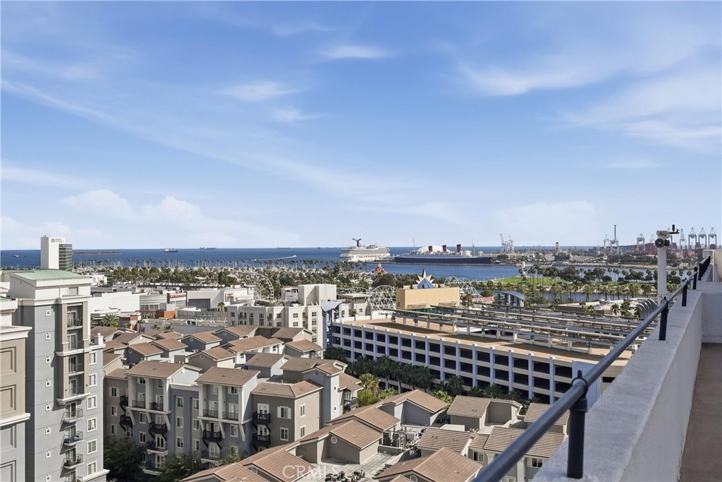 360 W Ocean Blvd 407 Property Photo 24