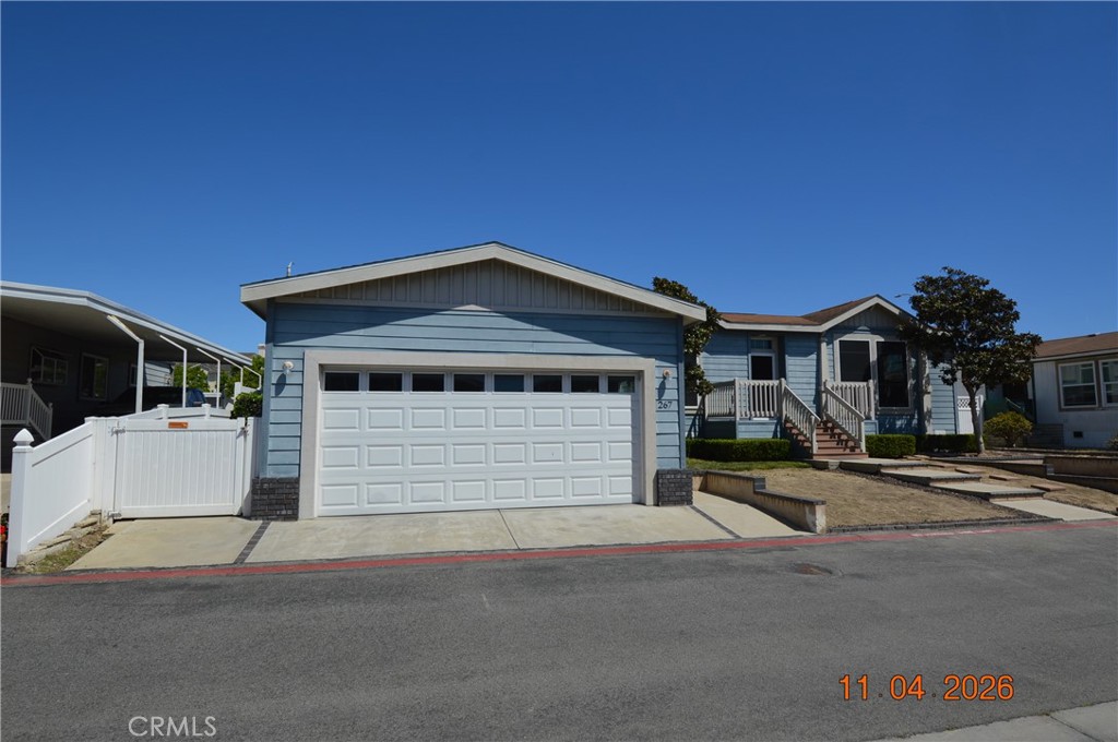 20701 Beach Property Photo 2