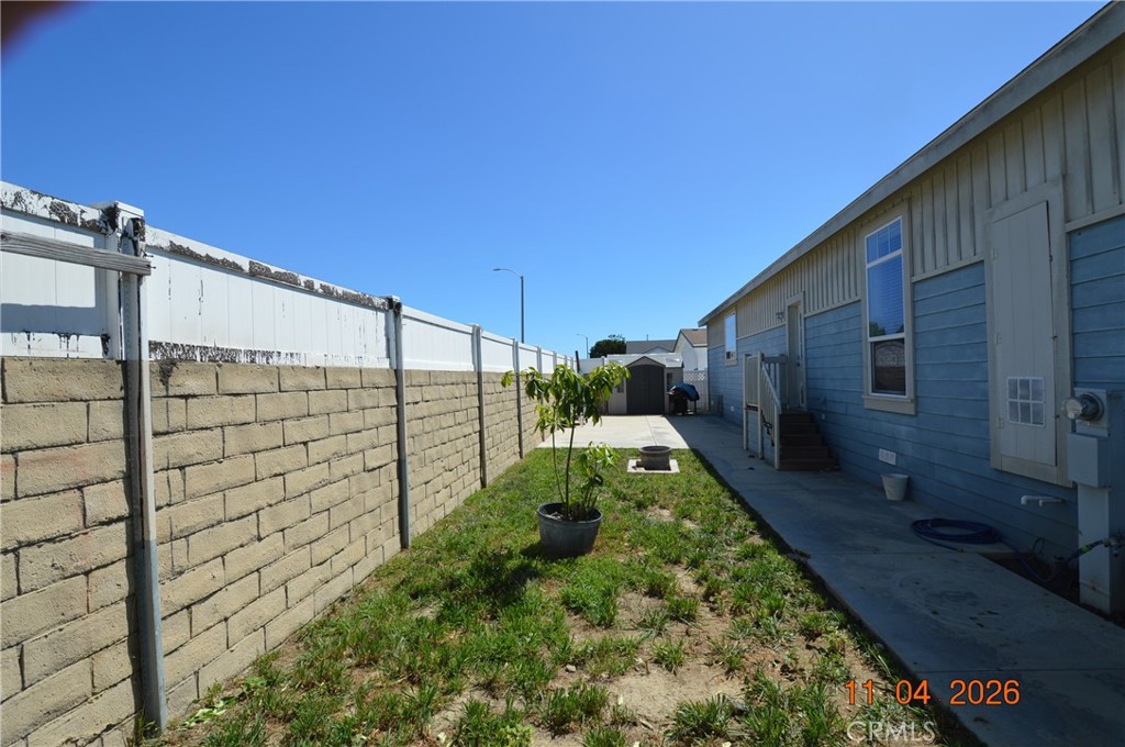 20701 Beach Property Photo 10