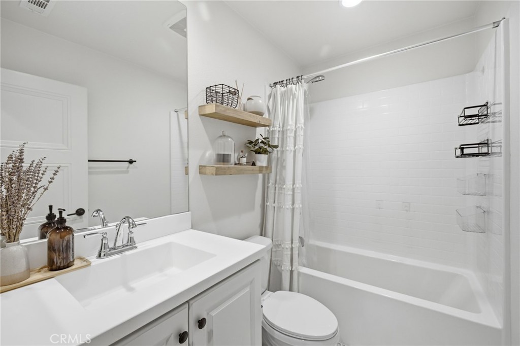 414 Lucent Property Photo 21
