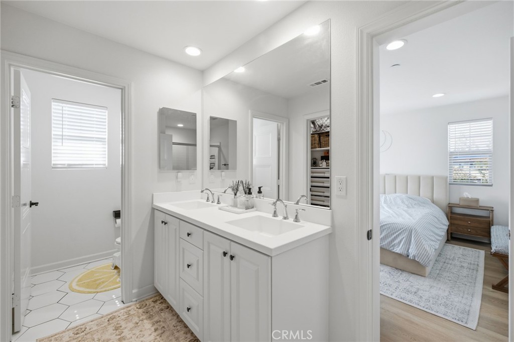 414 Lucent Property Photo 29