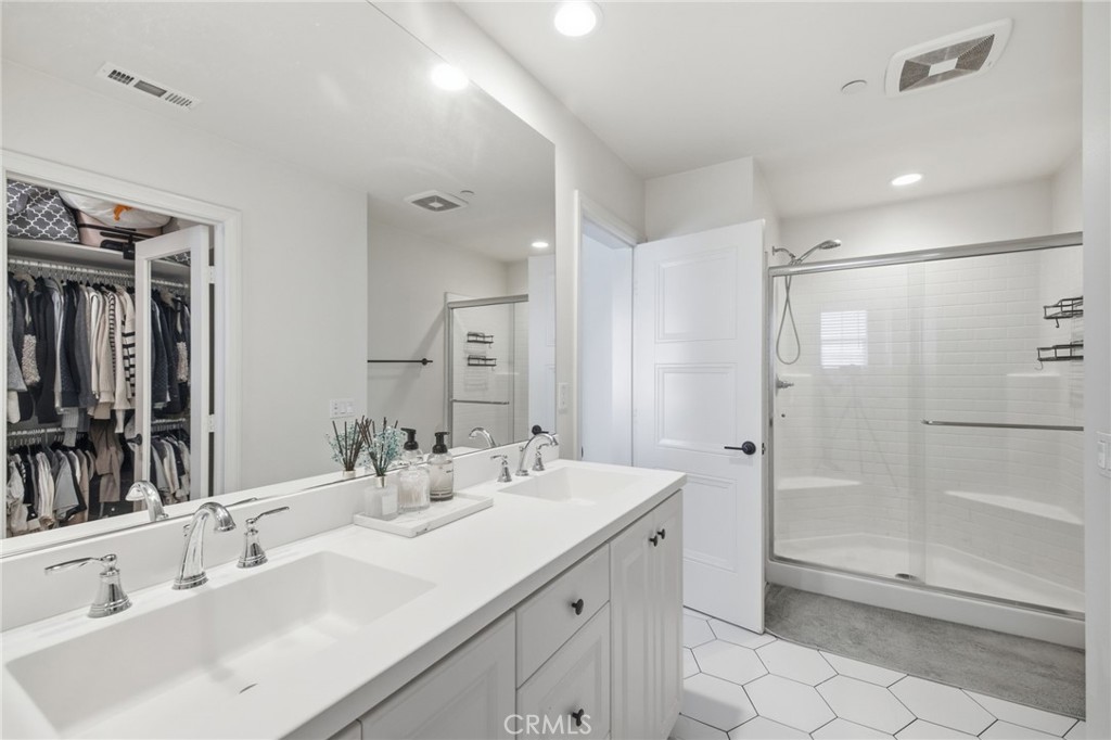 414 Lucent Property Photo 30