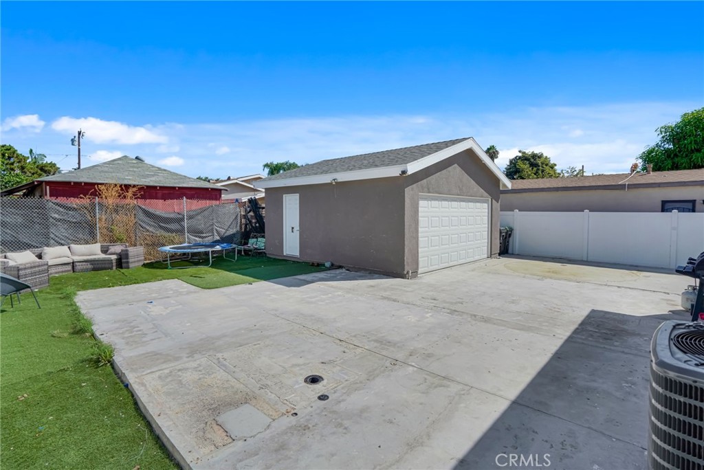 11849 Barnwall Property Photo 30