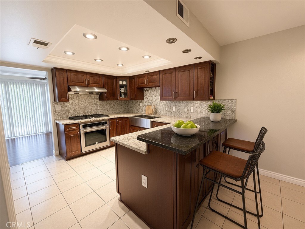 1103 Loxley Property Photo 5