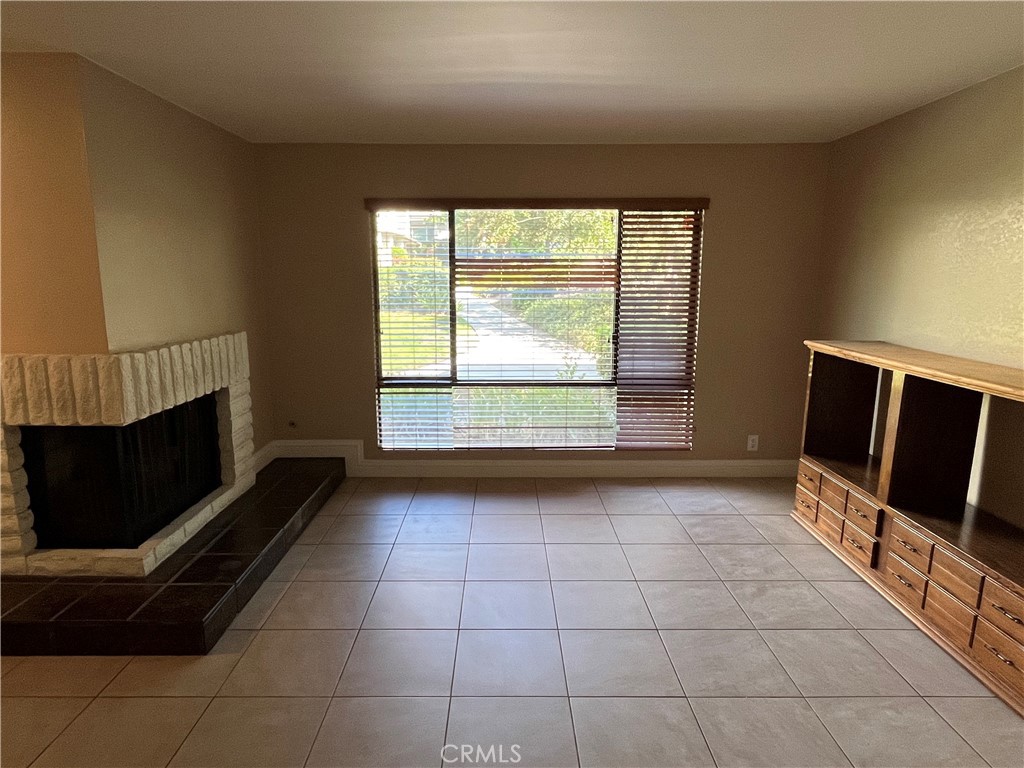 42 Candlewood Property Photo 1