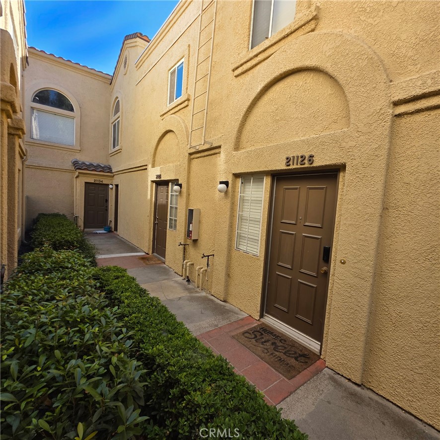 21128 Gladiolos Property Photo 2