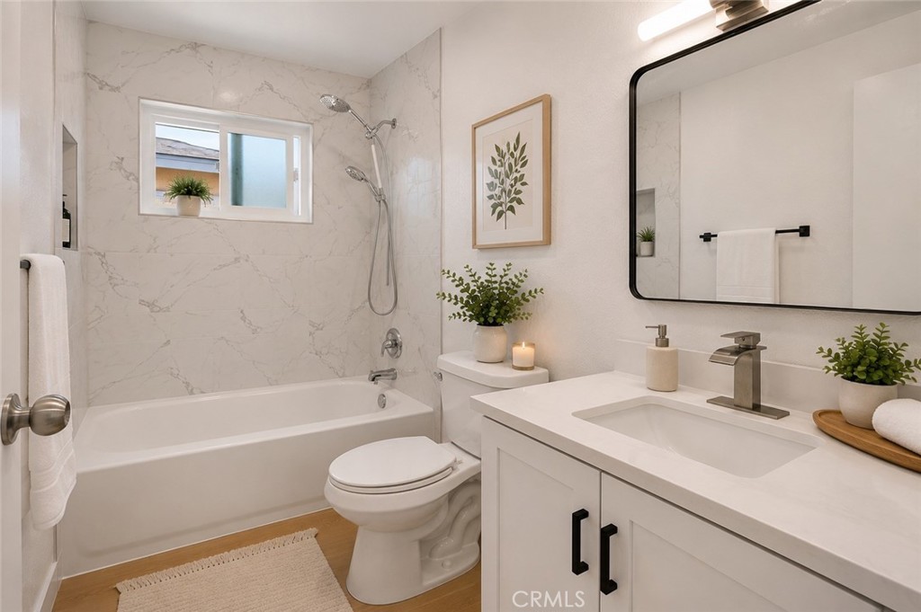 17524 Thornlake Ave Property Photo 14
