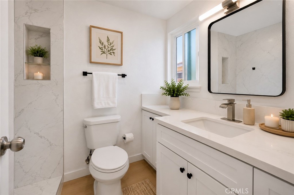 17524 Thornlake Ave Property Photo 15