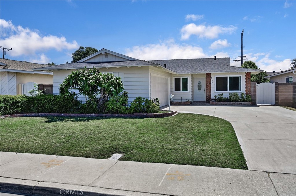 17524 Thornlake Ave Property Photo 16