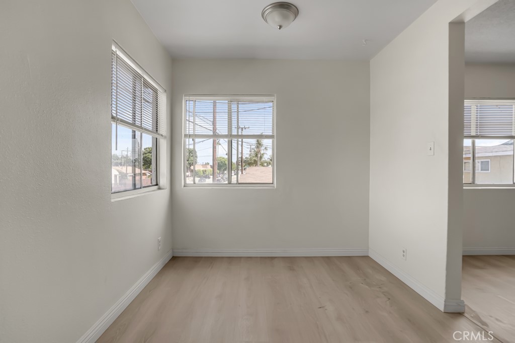 116 E Alondra Property Photo 44