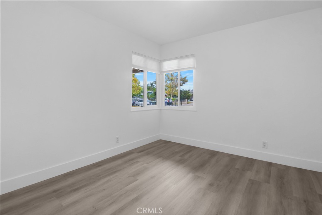 2041 S Pacific Property Photo 10