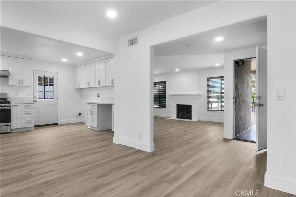 2041 S Pacific Property Photo 15