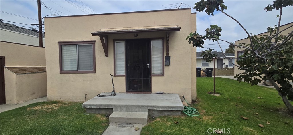 18415 Arline Property Photo 3