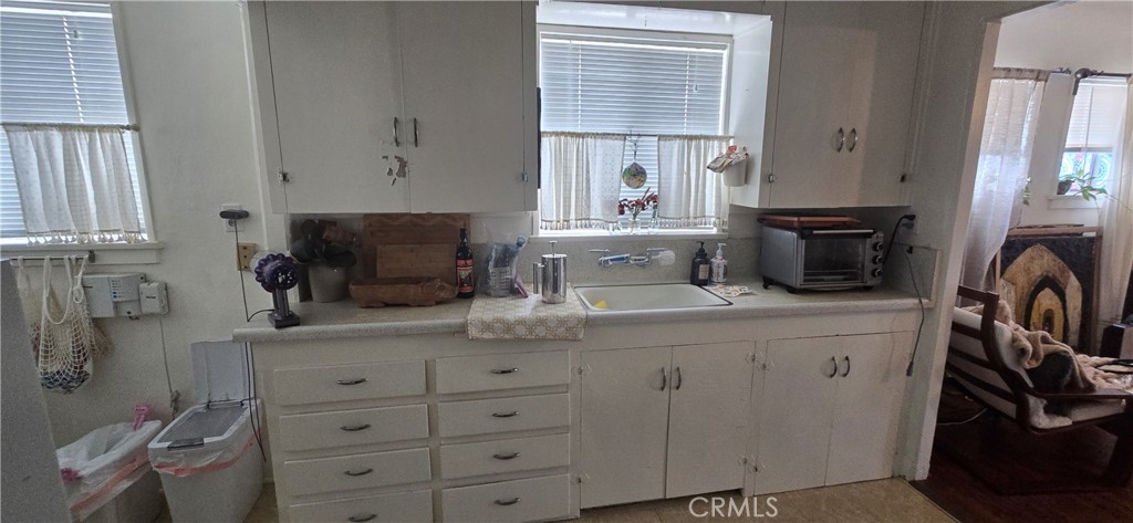 18415 Arline Property Photo 8