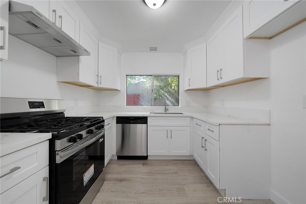 2854 Nandina Property Photo 11